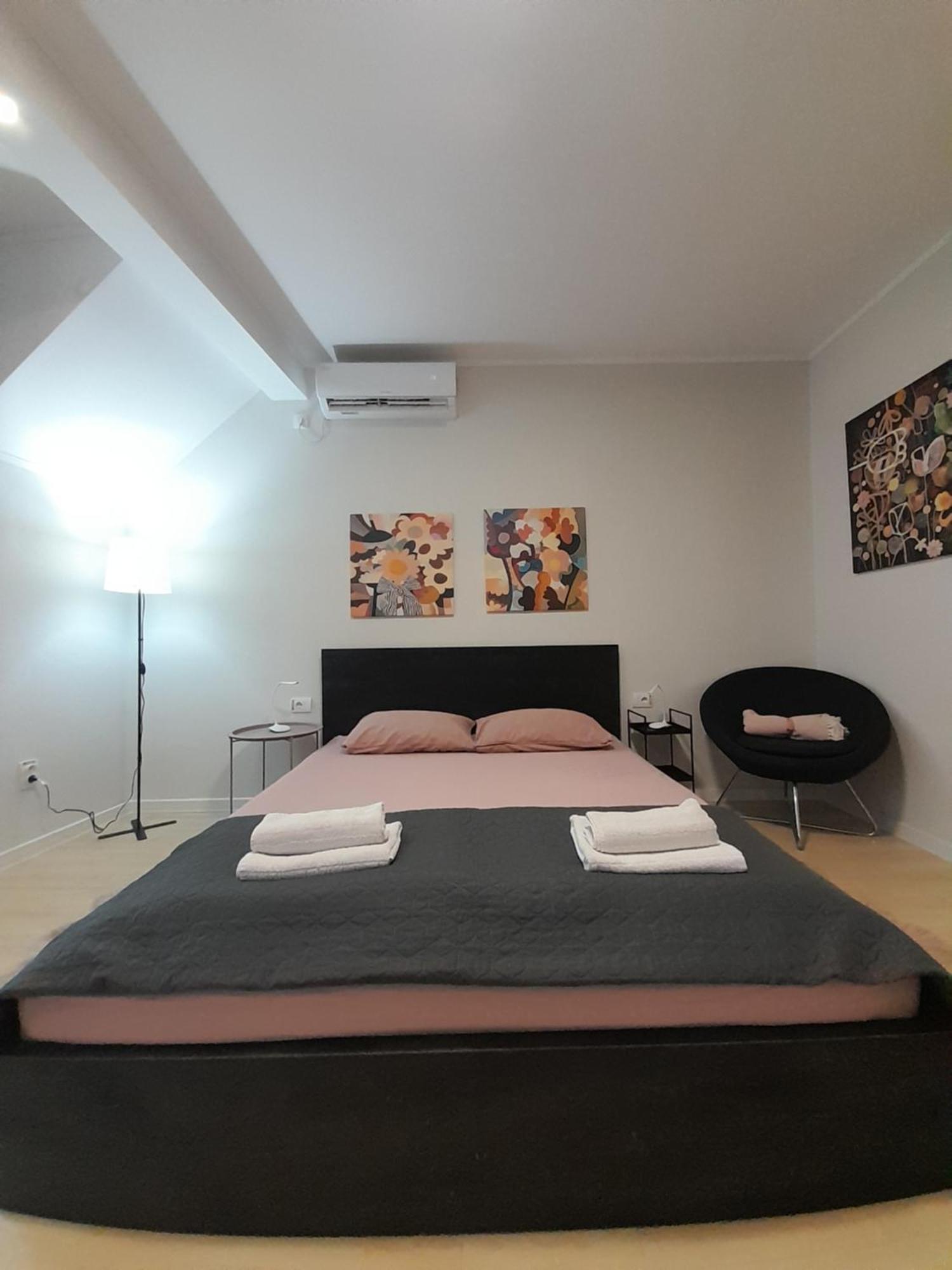 Cool & Cozy Center Apartment Subotica Exterior photo